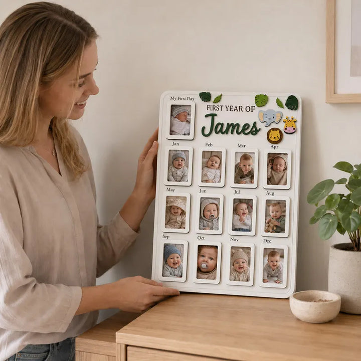 Safari Animals – Personalized Baby’s First Year Photo Frame