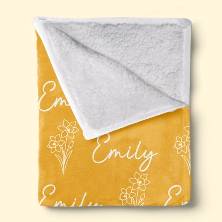 Custom Name Flower Blanket for Kids – Soft Flannel Blanket with Repeating Floral Design