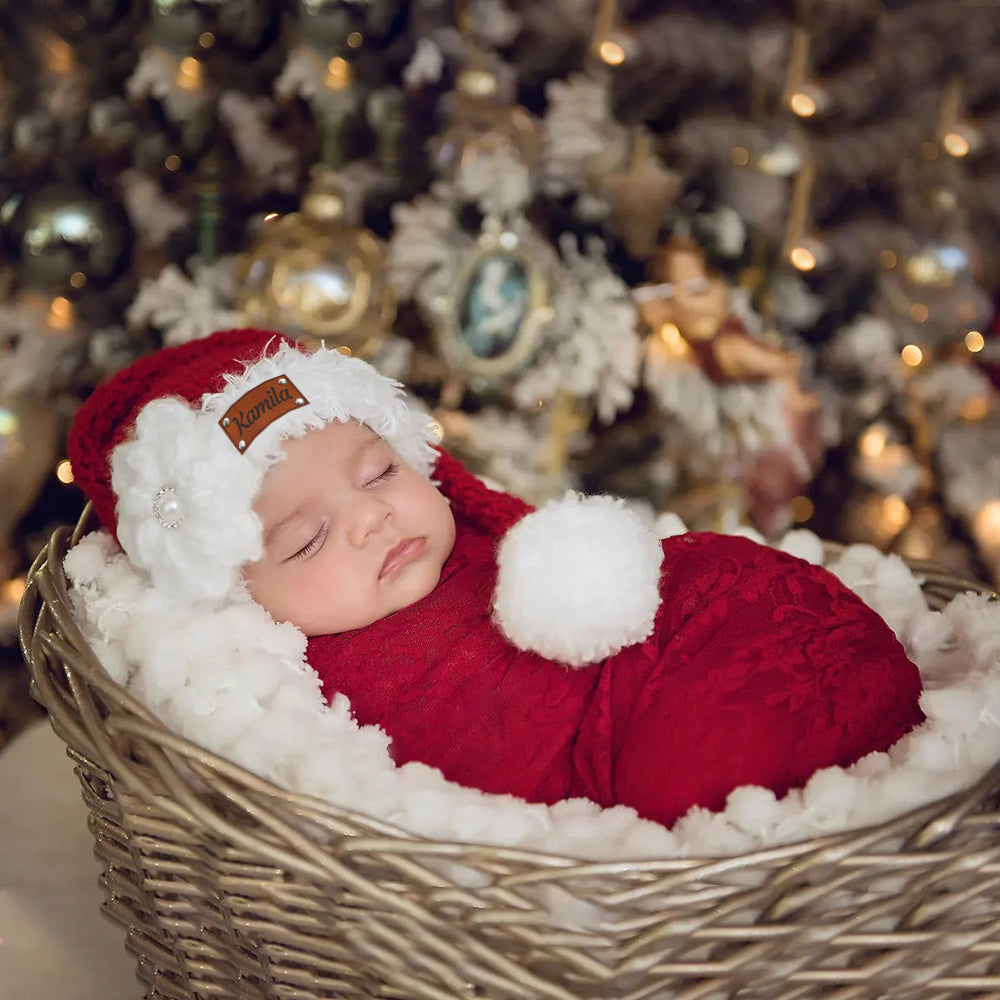 Weihnachtsmütze mit Lederaufnäher, personalisierbar