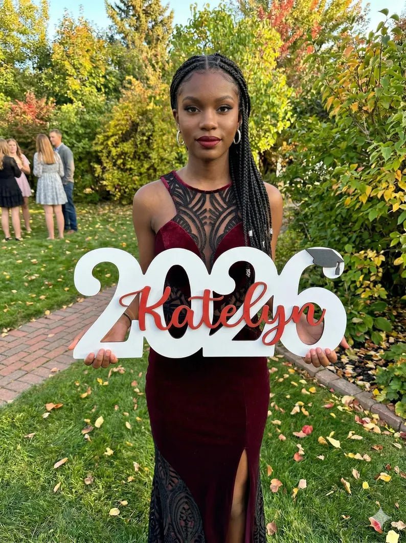 "Cap & Diploma" Personalized Graduation Nameplates – Celebrate the Class of 2026 - Canvasgiftco