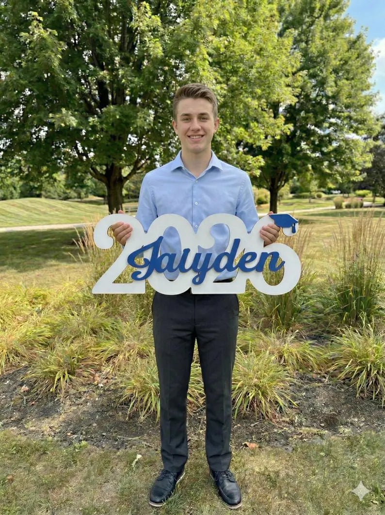 "Cap & Diploma" Personalized Graduation Nameplates – Celebrate the Class of 2026 - Canvasgiftco