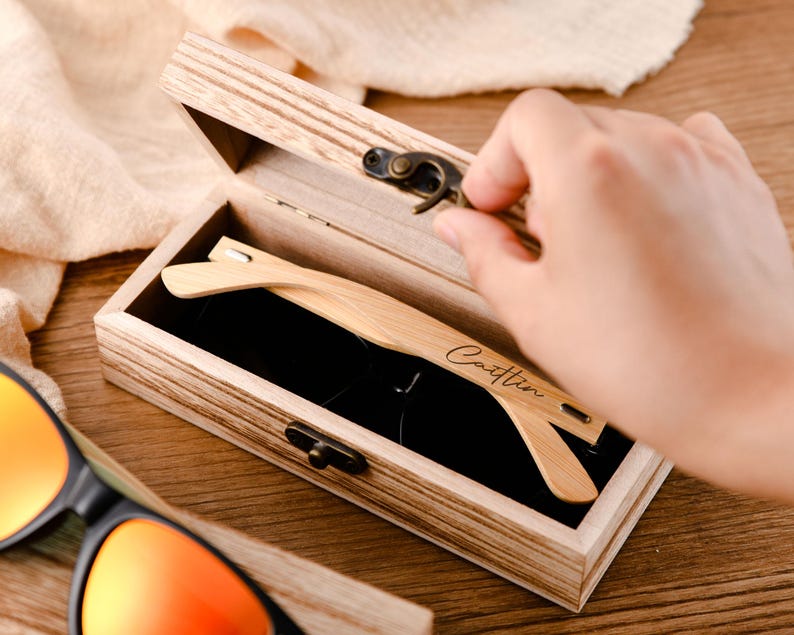 Custom Engraved Wooden Sunglasses - Canvasgiftco