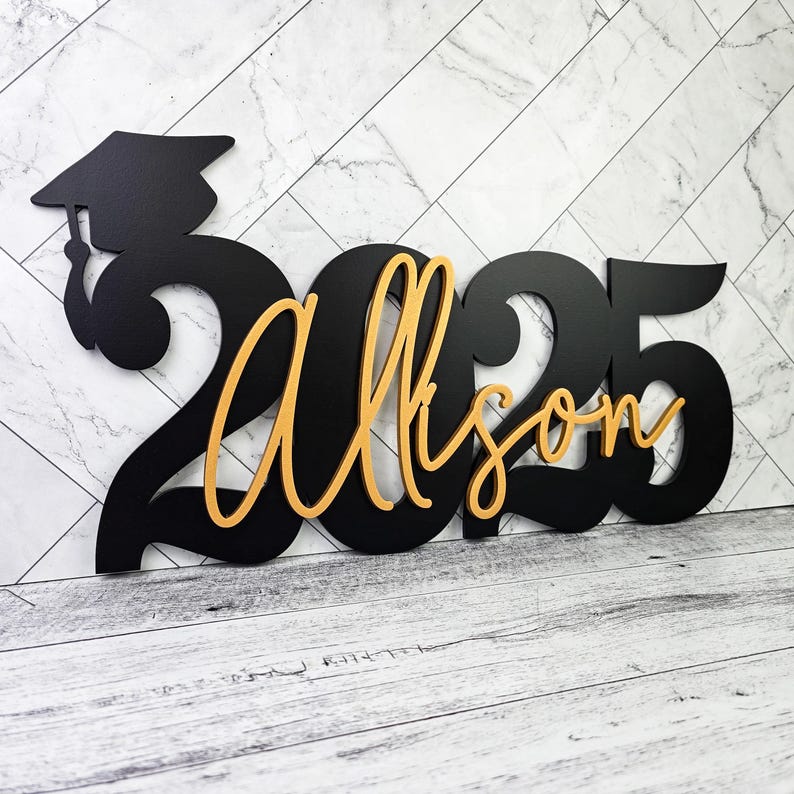 Custom Graduation Decor Name Sign - Canvasgiftco