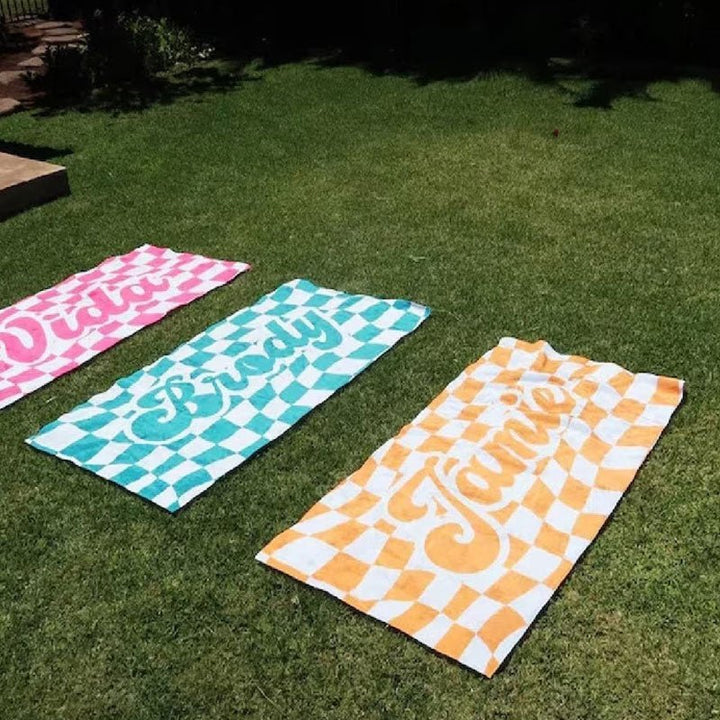 Customized Children's Hooded Checkerboard Pattern Beach Towel - Canvasgiftco