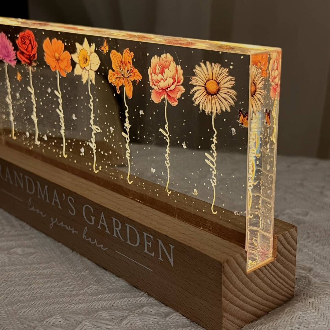 Grandma‘s Garden Birth Month Flower Personalized LED Night Light, Gift For Grandma Mom - Canvasgiftco