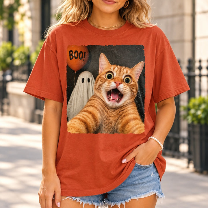 Personalized Halloween pet frightened selfie T-shirt: gallery-01