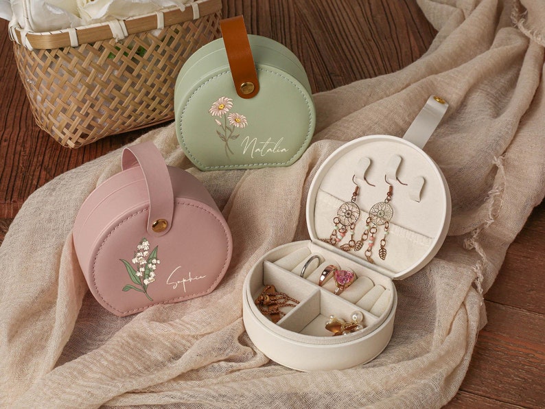 Personalized Name Jewelry Box for Bridesmaids