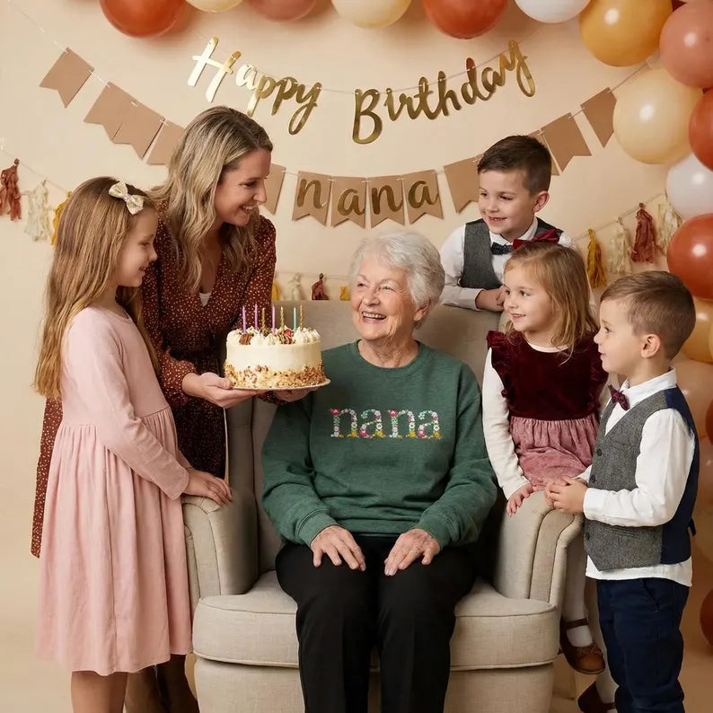 🌸 Everbloom - Embroidered Floral Mama Sweatshirt for Mom & Grandma
