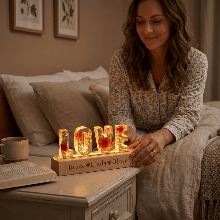 "Mom's Glow" Personalized Mother's Day Night Light-Handmade - Canvasgiftco