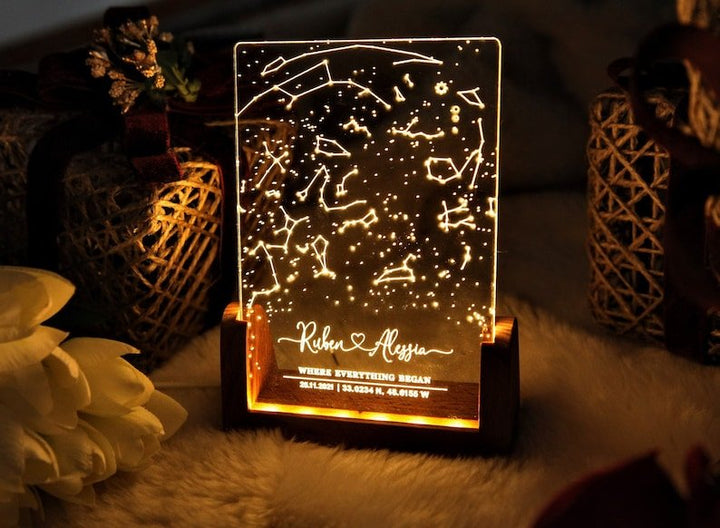 Personalized Constellation Chart Lamp - Gift for Boyfriend / Girlfriend - Canvasgiftco