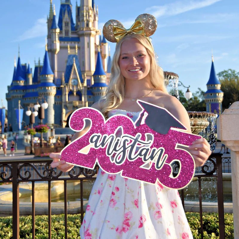 Personalized Deluxe Graduation Sign - Canvasgiftco