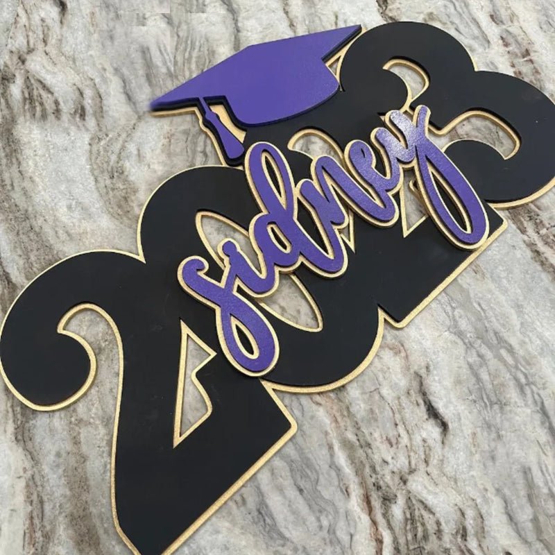 Personalized Deluxe Graduation Sign - Canvasgiftco