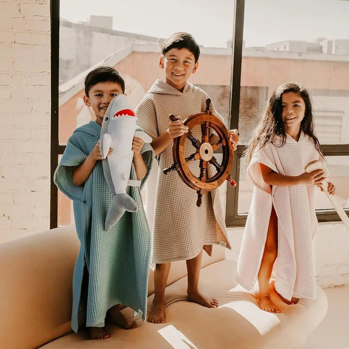 Personalized Embroidery Kids Waffle Bathrobe Cape - Suitable For Children Aged 2-7 - Canvasgiftco