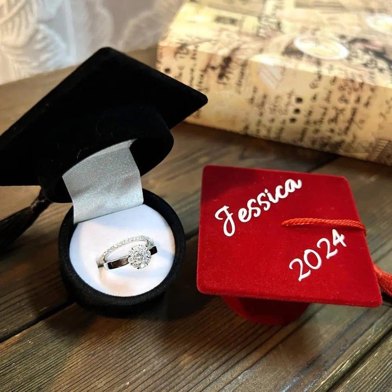 Personalized Graduation Cap Ring Box - Canvasgiftco