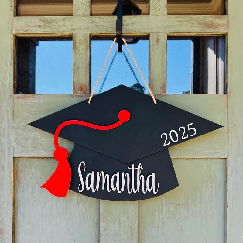 Personalized Graduation Door Hanger 2026 Graduation Gift - Wooden Grad Cap Sign - Canvasgiftco