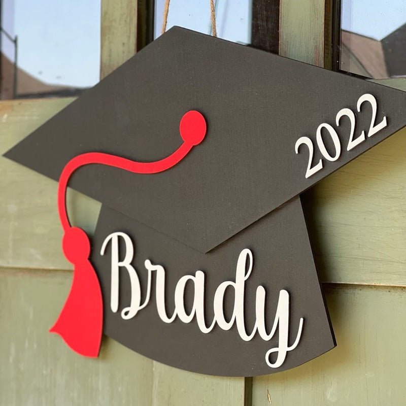 Personalized Graduation Door Hanger 2026 Graduation Gift - Wooden Grad Cap Sign - Canvasgiftco