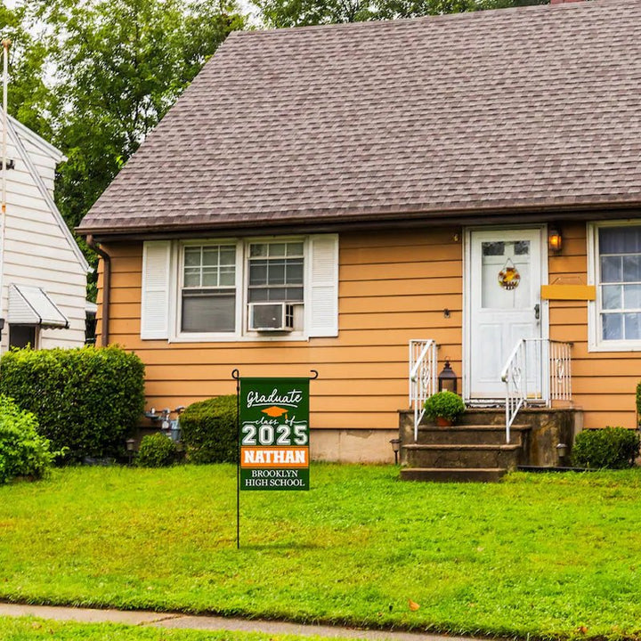 Personalized Graduation Garden Flag with Name and School Name - Canvasgiftco