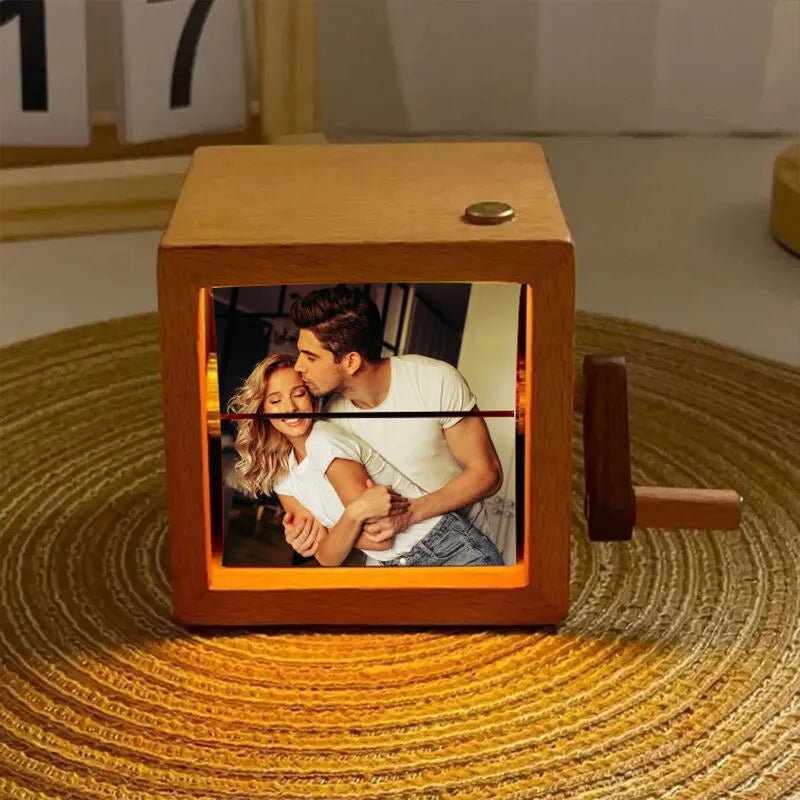 Personalized Hand - cranked Photo Album - As A Gift To Commemorate Every Interesting Picture - Canvasgiftco