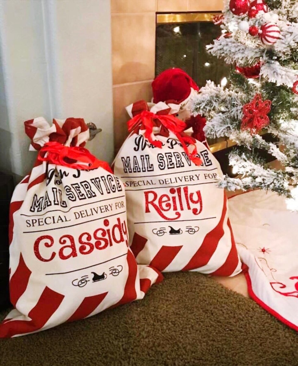 Personalized Name Christmas Gift Bag - Canvasgiftco